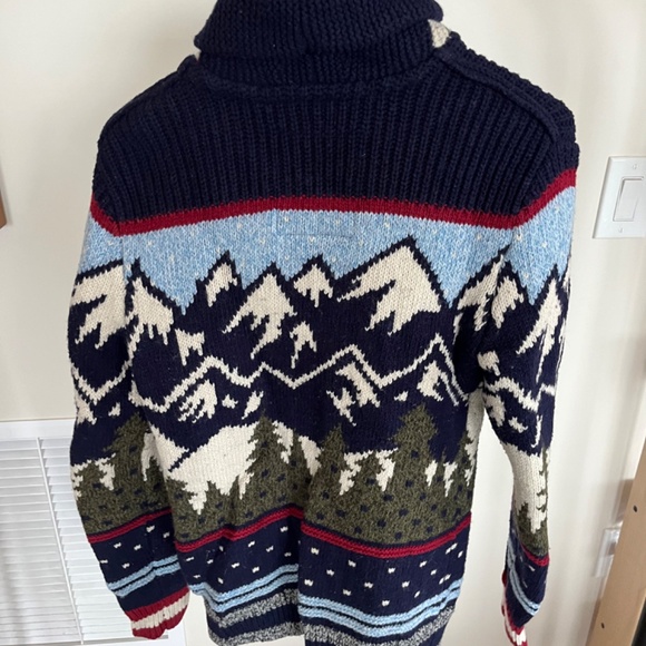 American Eagle Mens Mountain Print Sweater Size S - Picture 2 of 3